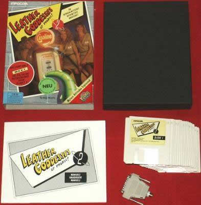 Archivo:Leather Goddesses of Phobos 2 - Contenido.jpg