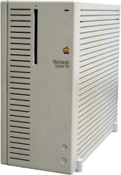 Macintosh Quadra 700.png